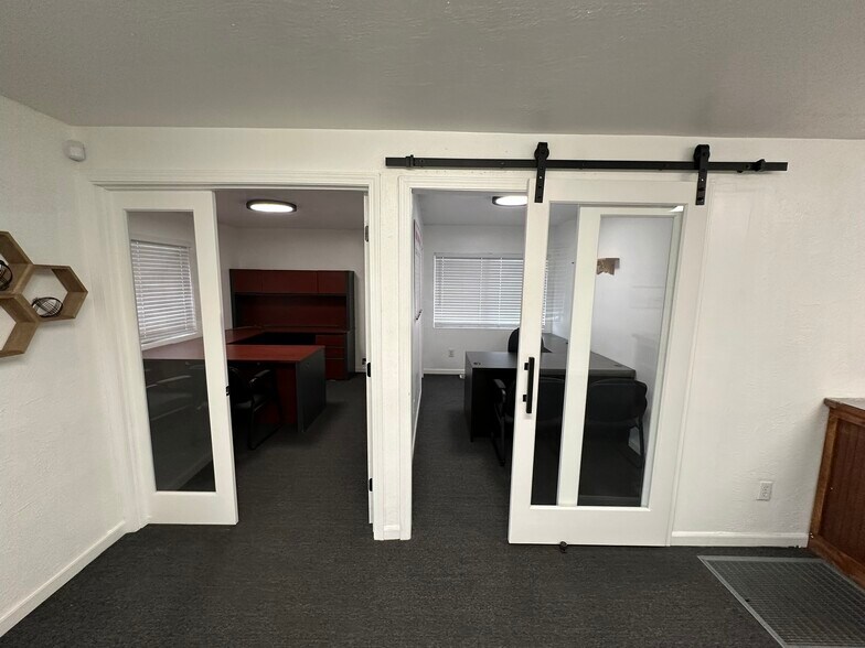 More Photos Of 73421 29 Palms Hwy, Twentynine Palms Office For Lease