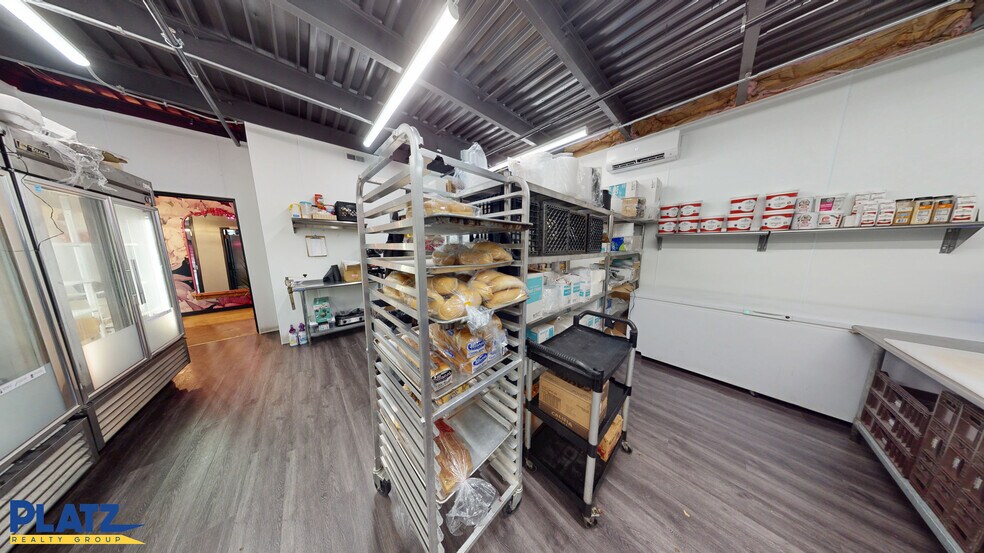 More Photos Of 439 E Market St, Warren Restaurant For Sale