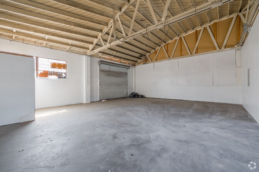More Photos Of 115-123 E Gardena Blvd, Gardena Service For Sale