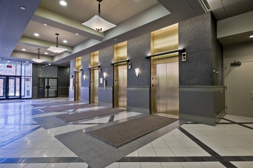 More Photos Of 1 Monument Sq, Portland Office For Lease
