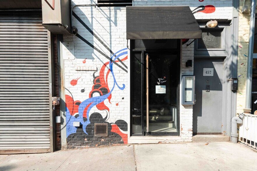 More Photos Of 212 Flatbush Ave, Brooklyn Storefront Retail Residential For Lease