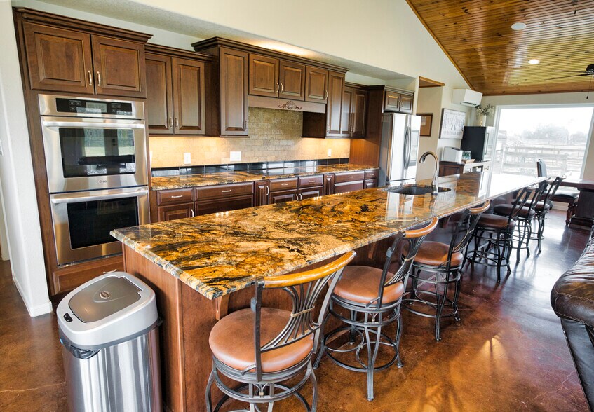 More Photos Of 3559 FM 521 Rd, Brazoria Specialty For Sale