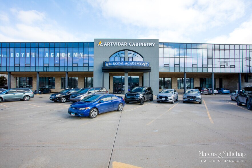 More Photos Of 2500 Touhy Ave, Elk Grove Village Industrial For Sale