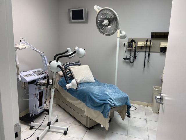 More Photos Of 2859 S Pulaski Rd, Chicago Healthcare For Lease