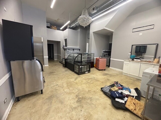 More Photos Of 4000-4022 S Western Ave, Chicago Multifamily For Sale