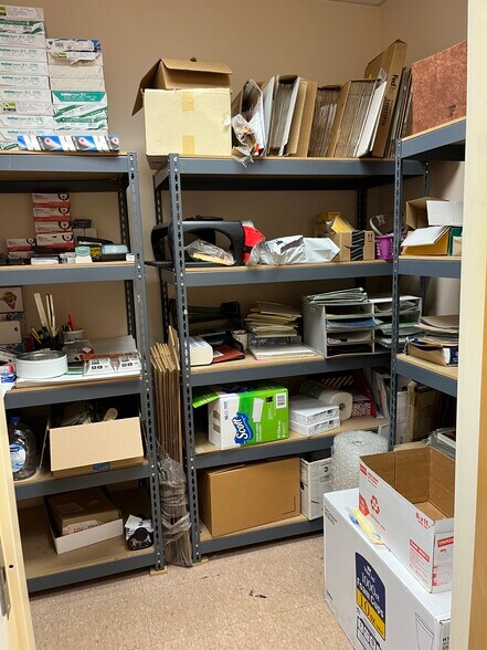 More Photos Of 100 Hinsdale St, Brooklyn Industrial For Sale