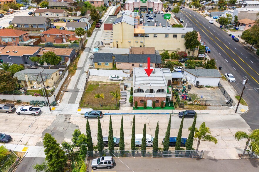 More Photos Of 2693 Market St, San Diego Freestanding For Sale