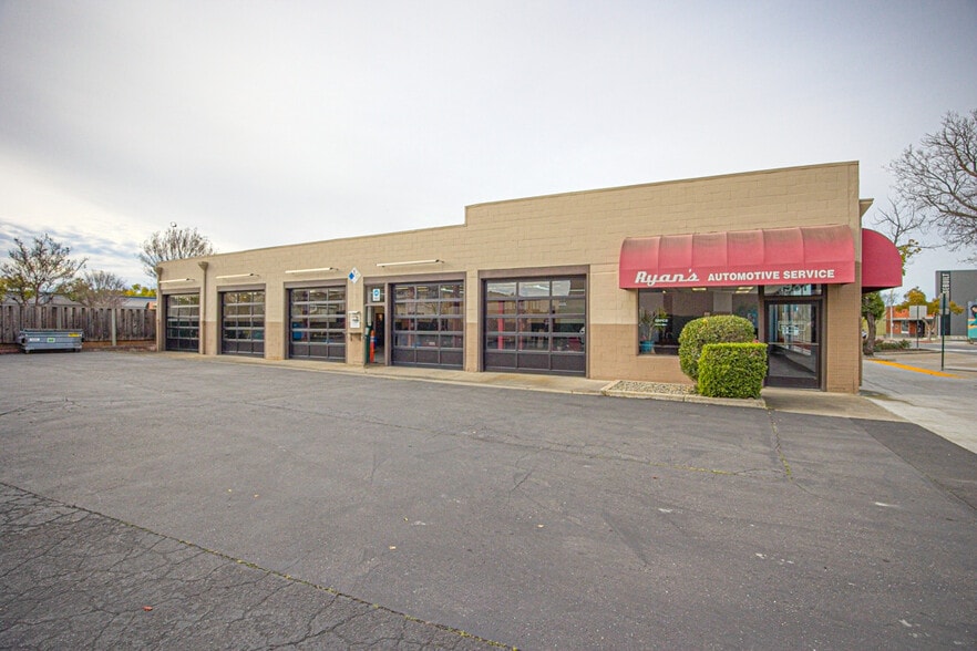 More Photos Of 1931 1st St, Livermore Freestanding For Sale