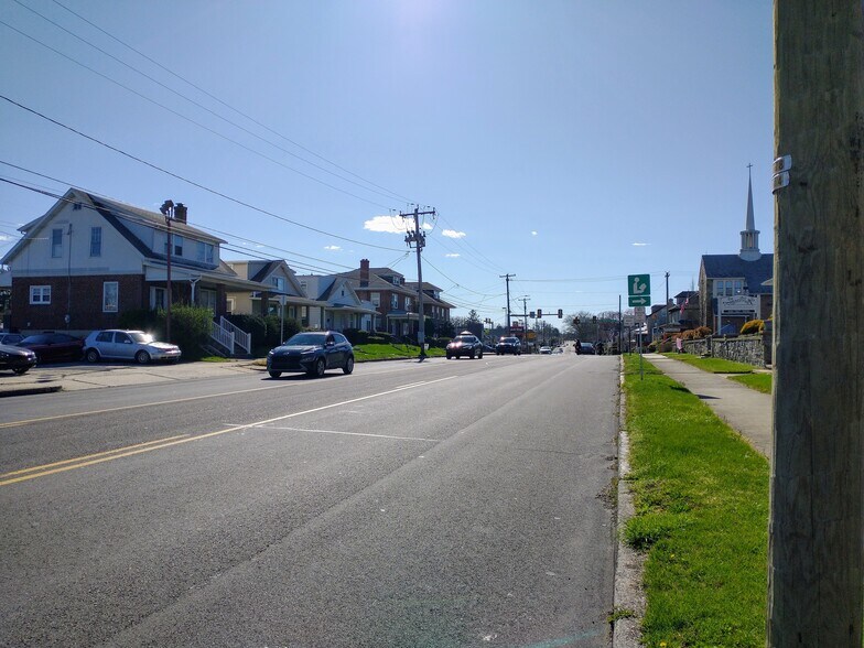 More Photos Of 2221 Penn Ave, Reading Storefront Retail Residential For Lease