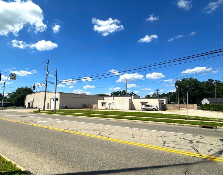 More Photos Of 3731 W Alexandersville Bellbrook Rd, Dayton Warehouse For Sale