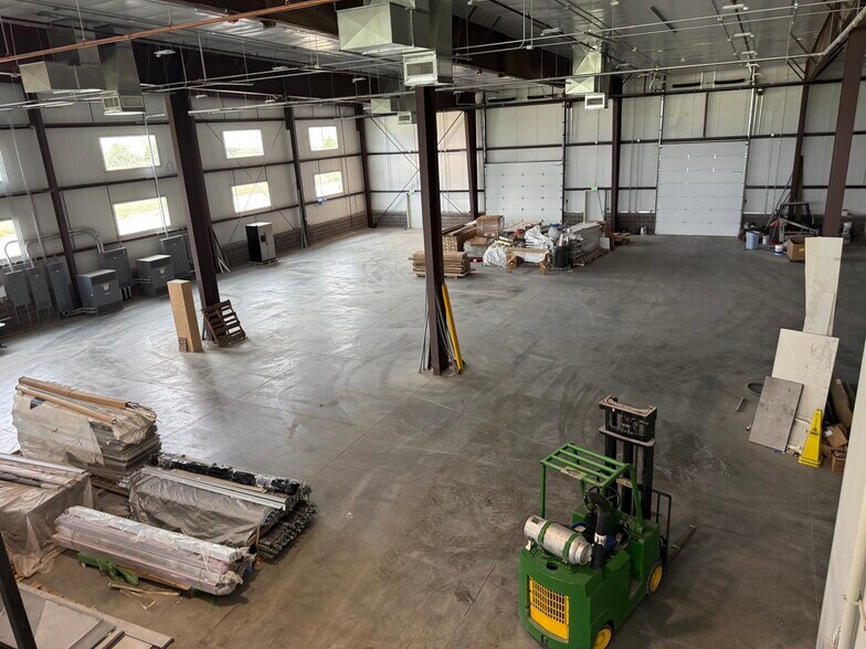 More Photos Of 4158 Links Dr, West Valley City Industrial For Lease