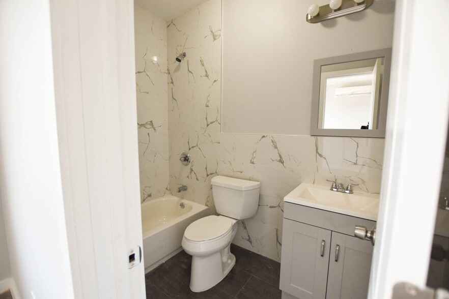 More Photos Of 868 Post Ave, Staten Island Storefront Retail Residential For Sale