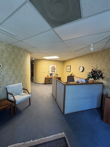More Photos Of 319 Lennon Ln, Walnut Creek Office For Sale