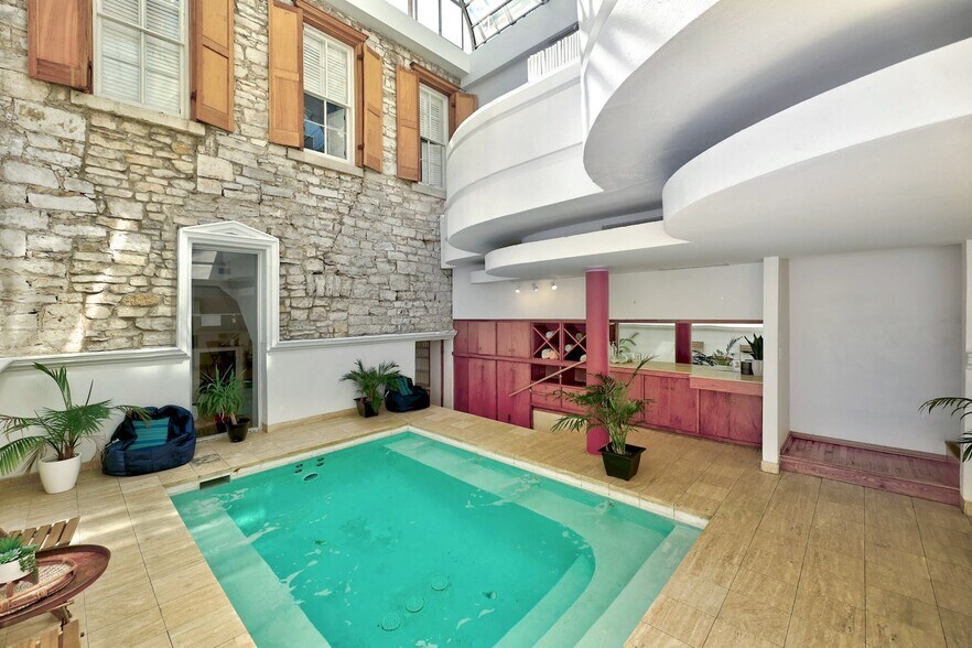 More Photos Of 410 E 6th St, Austin Loft Creative Space For Lease