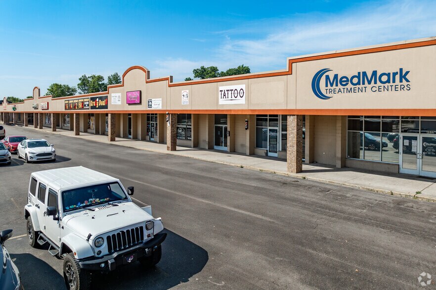 More Photos Of 4244-4944 Poplar Level Rd, Louisville Unknown For Lease