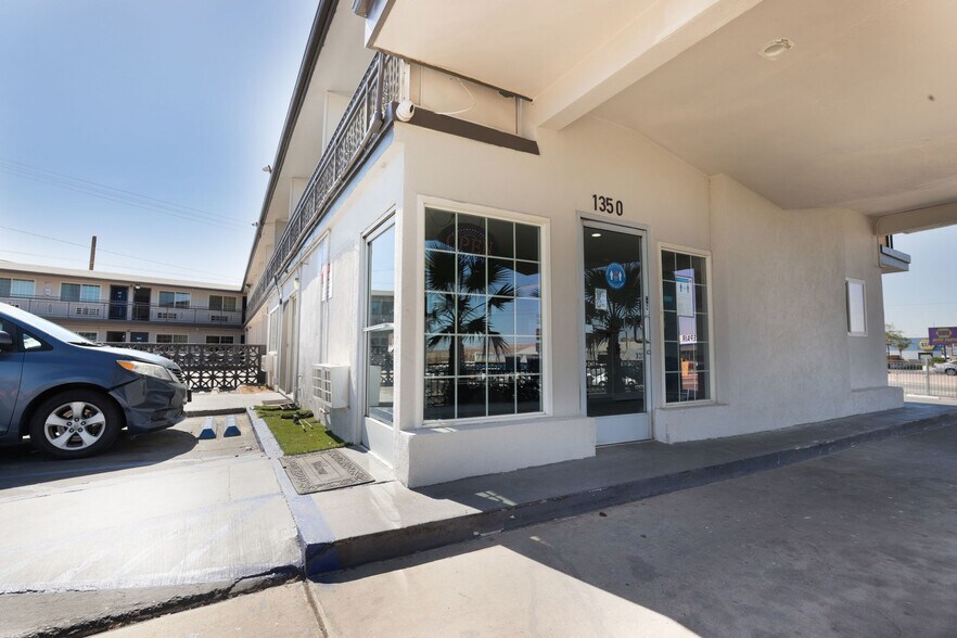 More Photos Of 1350 W Main St, Barstow Hotel For Sale