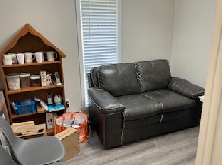 More Photos Of 2922 Audrey Dr, Gastonia Office For Lease
