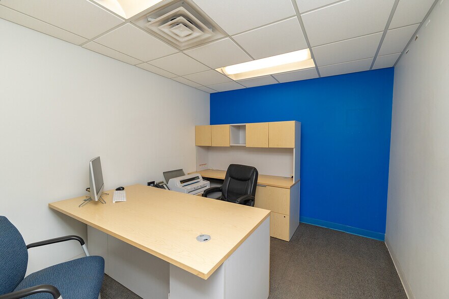 More Photos Of 890 N State Road 14, Harper Auto Dealership For Sale