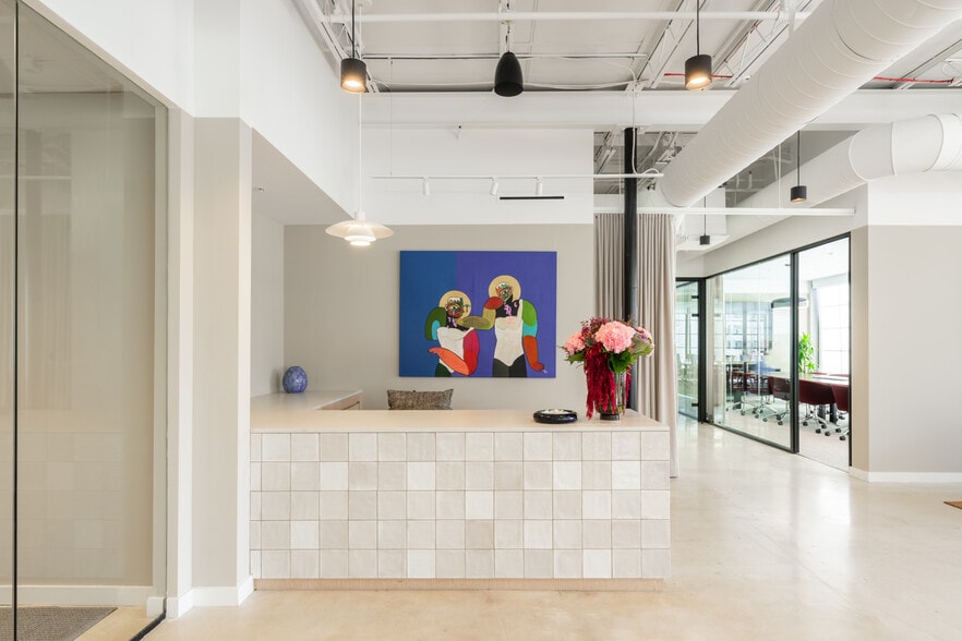 More Photos Of 3415 NE 2nd Ave, Miami Loft Creative Space For Lease