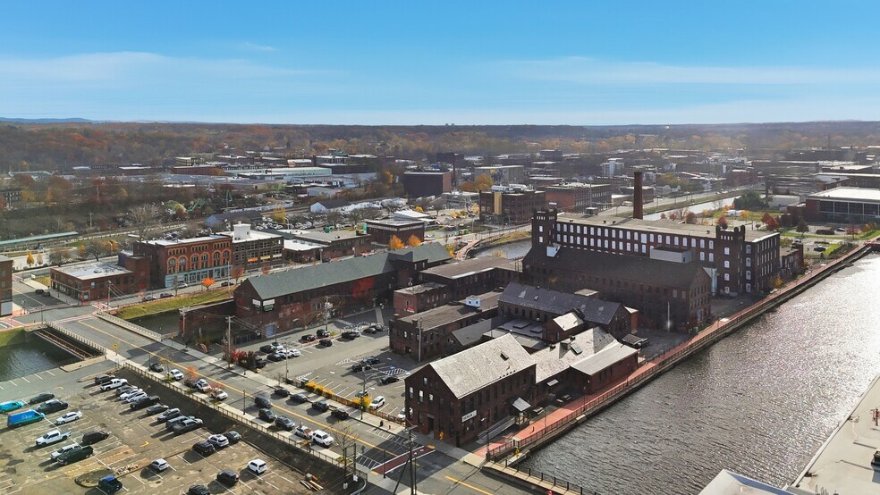 More Photos Of 420 Dwight St, Holyoke Manufacturing For Lease