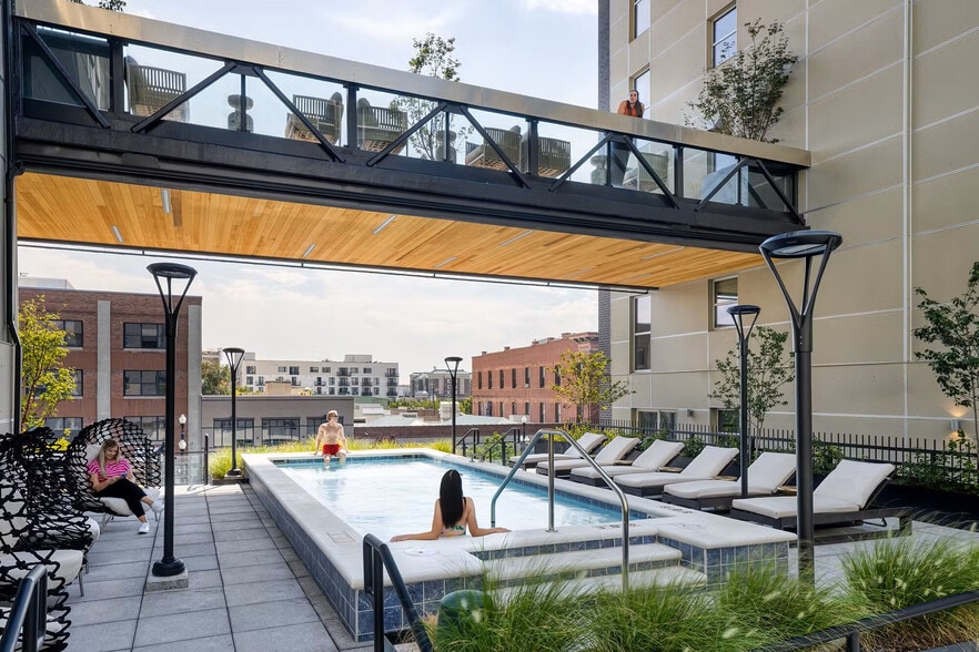 More Photos Of 360 W 200 S, Salt Lake City Apartments For Lease