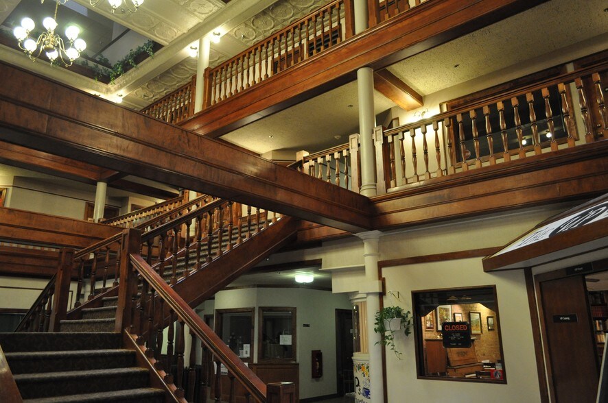 More Photos Of 624 Main Ave, Fargo Apartments For Lease