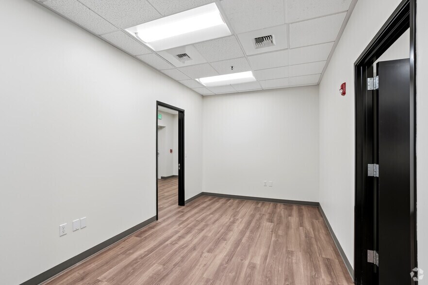 More Photos Of 3401 96th St S, Lakewood Distribution For Lease