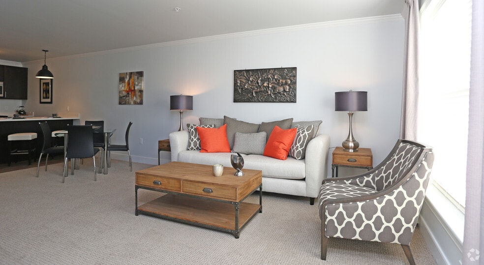 More Photos Of 77A Excelsior Ave, Saratoga Springs Apartments For Lease