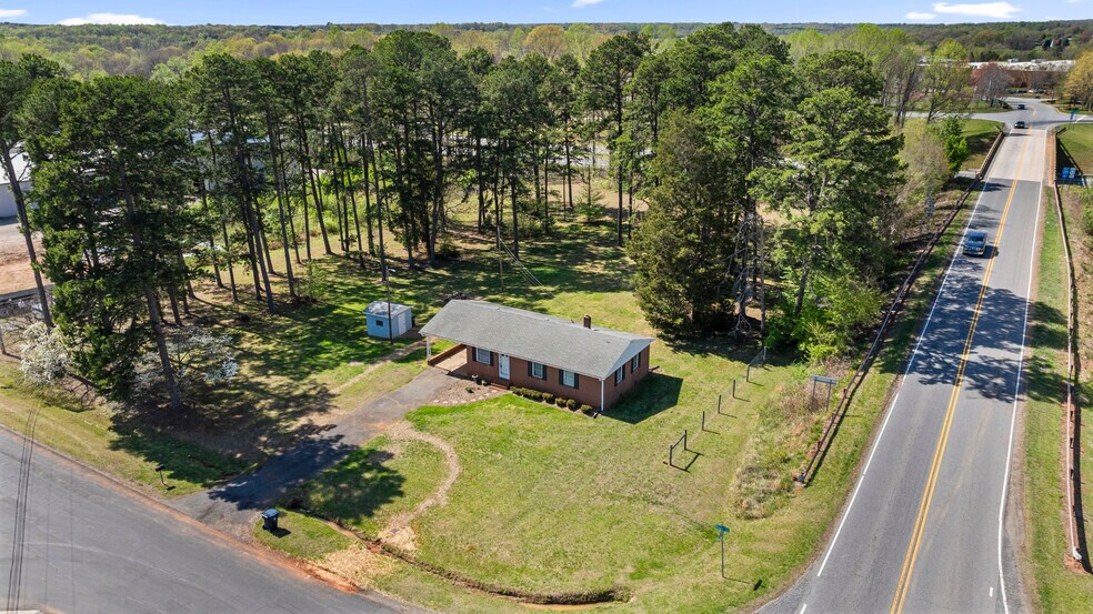 More Photos Of 224-254 Dixon St, Lexington Land For Sale