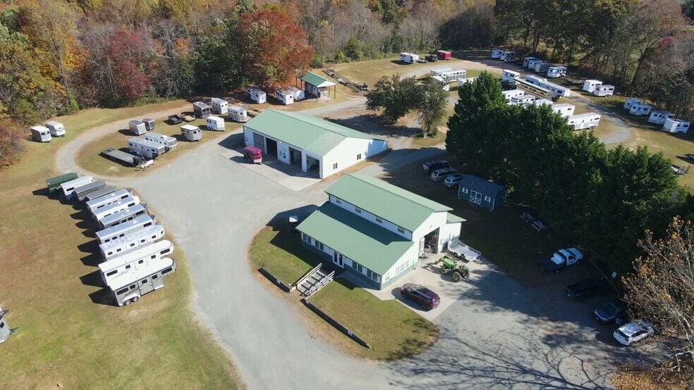 Primary Photo Of 9932 Seminole Trl, Ruckersville Auto Dealership For Sale