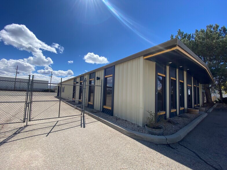 More Photos Of 7953 W Mossy Cup St, Boise Light Manufacturing For Lease