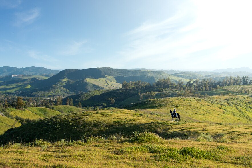 More Photos Of 15000 Middle Ranch Rd, Moorpark Land For Sale