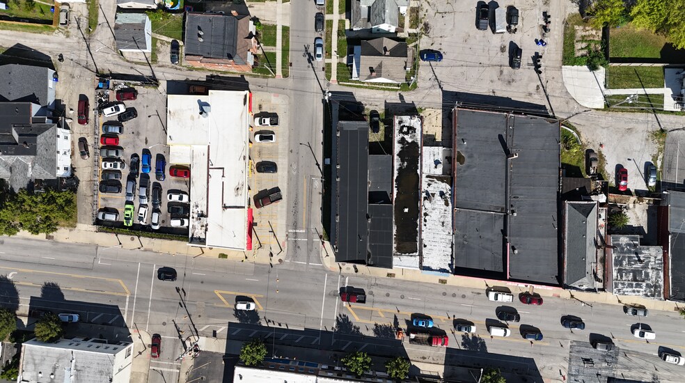 More Photos Of 2420 W Broad St, Columbus Freestanding For Sale