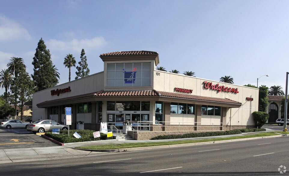 More Photos Of 183 E Yorba Linda Blvd, Placentia Unknown For Lease