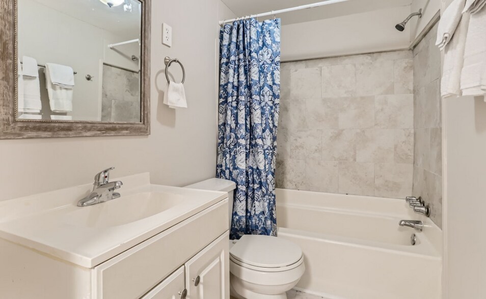 More Photos Of 3632 Main St, College Park Multifamily For Sale