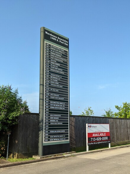 More Photos Of 1499 N Post Oak Rd, Houston Warehouse For Lease