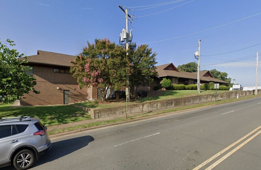 More Photos Of 5315 W 12th St, Little Rock Medical For Sale