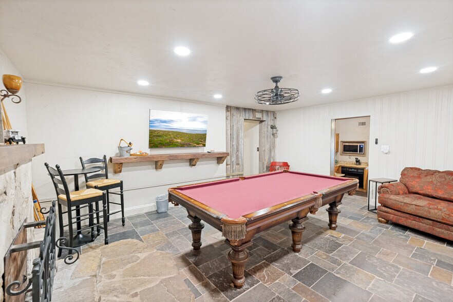 More Photos Of 8570 River Rd, New Braunfels Hospitality For Sale