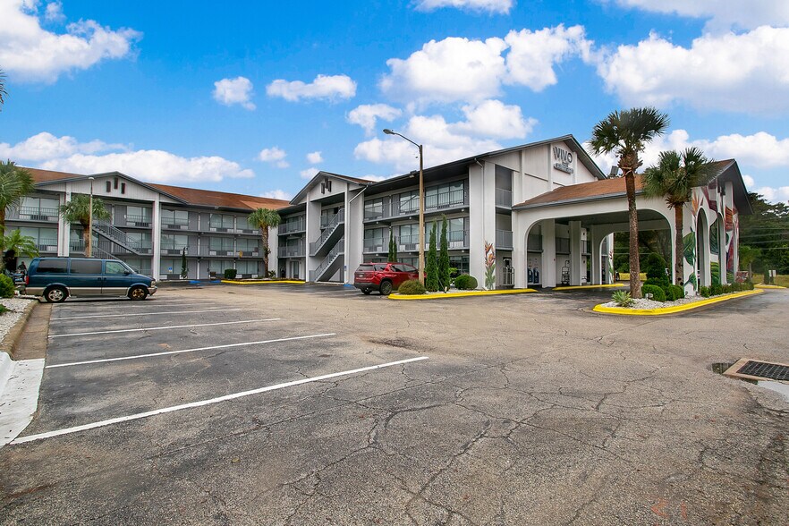 More Photos Of 4156 W Vine St, Kissimmee Hotel For Sale