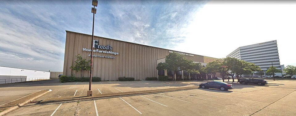 More Photos Of 4355 Lyndon B Johnson Fwy, Dallas Freestanding For Lease