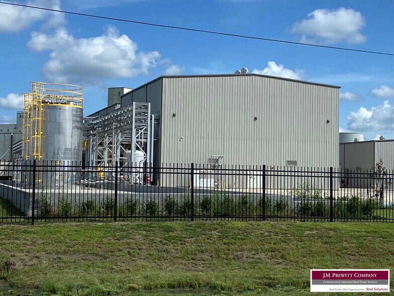 More Photos Of Interstate 10, Beaumont Land For Sale