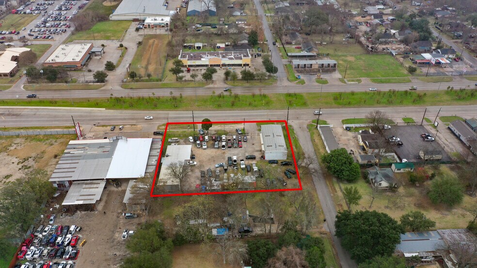 More Photos Of 7215 N Shepherd Dr, Houston Auto Repair For Sale