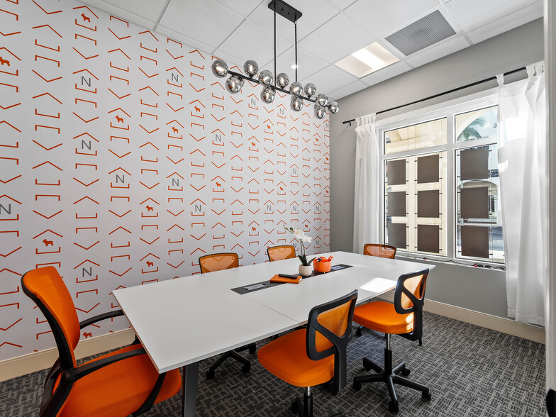 More Photos Of 3976 Destination Dr, Osprey Storefront For Sale