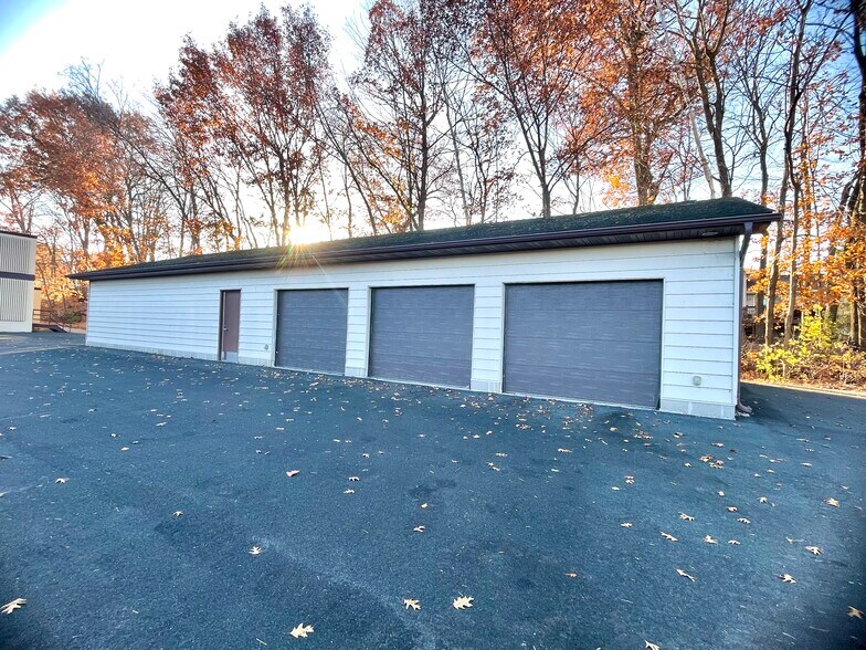 More Photos Of 4540 Tower St SE, Prior Lake Office For Sale