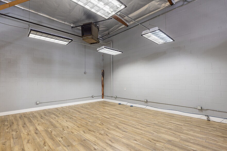 More Photos Of 12300 Denholm Dr, El Monte Warehouse For Sale