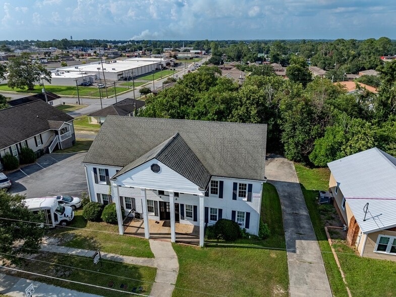 More Photos Of 713 5th Ave SE, Moultrie Apartments For Sale