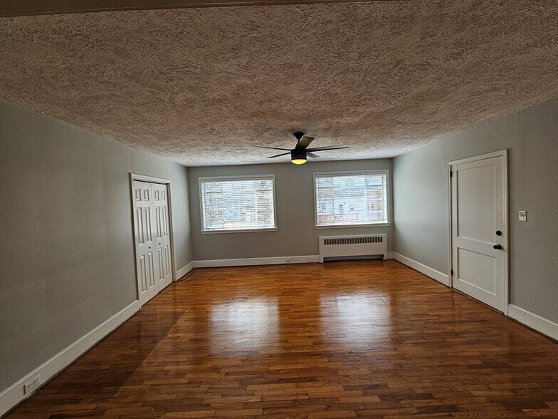 More Photos Of 101 Marshall Ter, Danville Apartments For Sale
