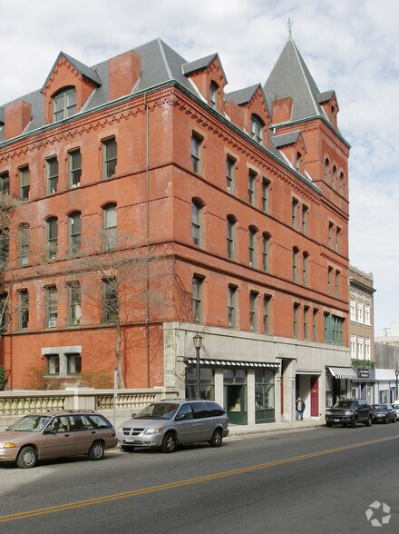 More Photos Of 153-165 State St, New London Office For Sale
