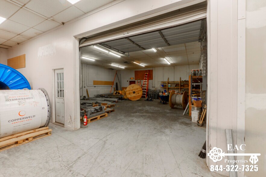 More Photos Of 20 Crescent St, Stamford Warehouse For Sale