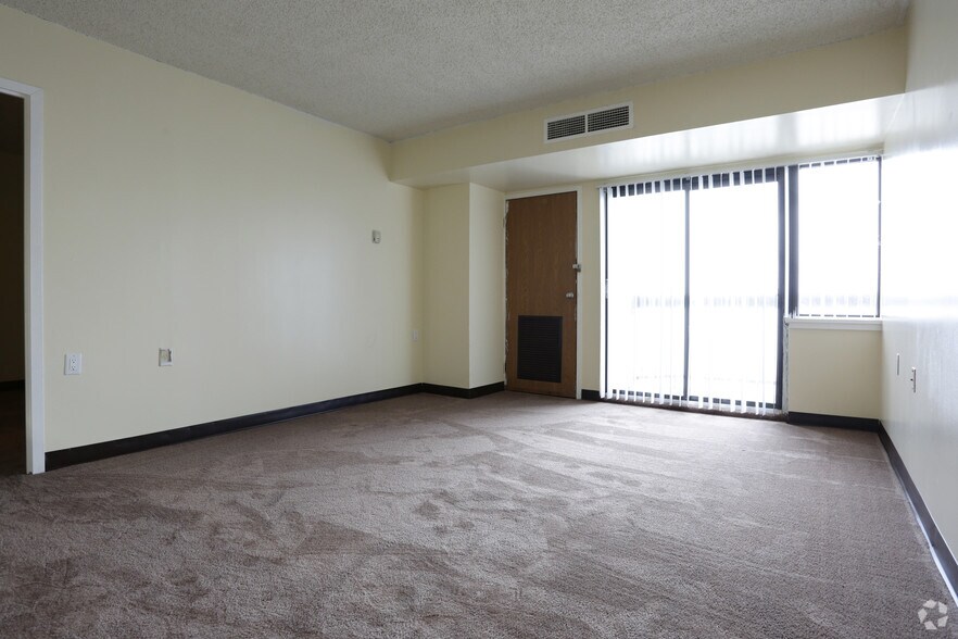 More Photos Of 300 Atlantic Ave, Atlantic City Apartments For Lease